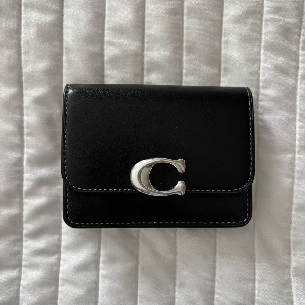 NEVER USED Coach Black Leather Card Holder